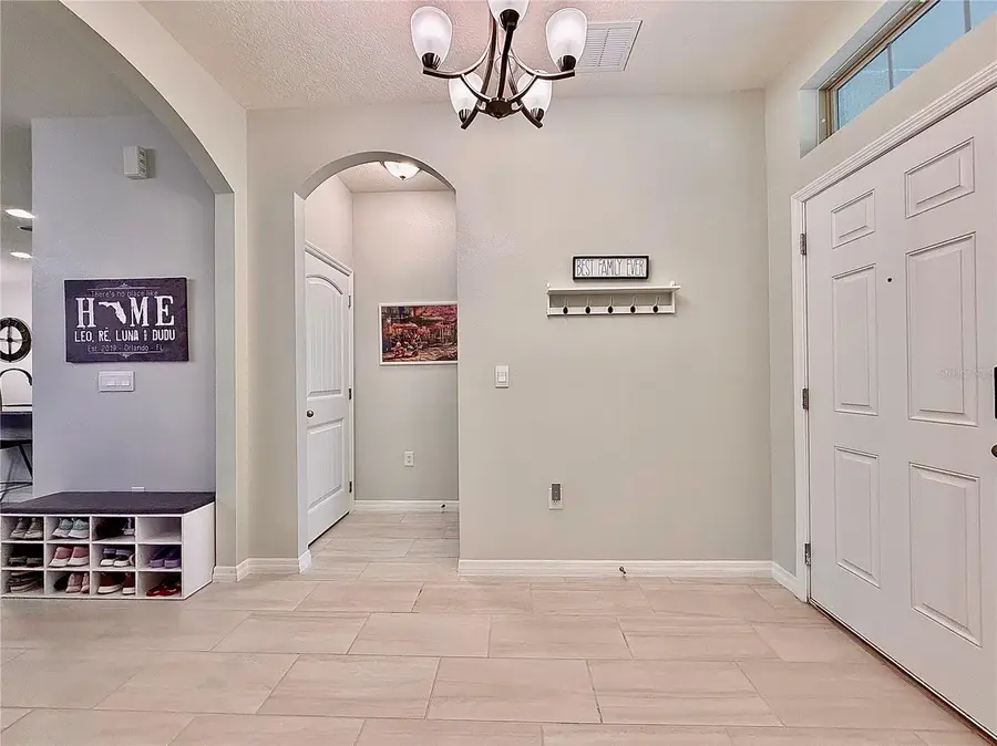 17098 Water Spring Boulevard, Winter Garden, FL 34787 - Image #2