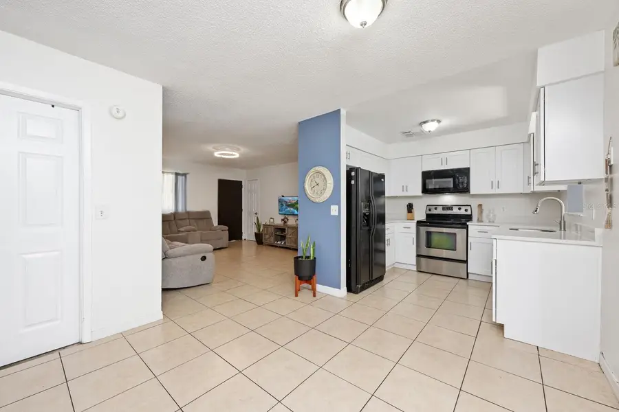 4046 Luan Drive, Orlando, FL 32808 - Image #2