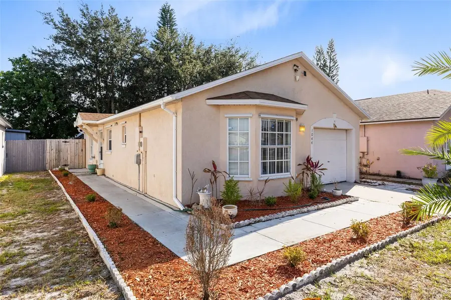 1044 Vista Palma Way, Orlando, FL 32825 - Image #2