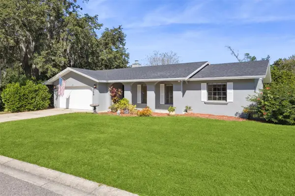 100 E Wyndham Court, LONGWOOD, FL 32779