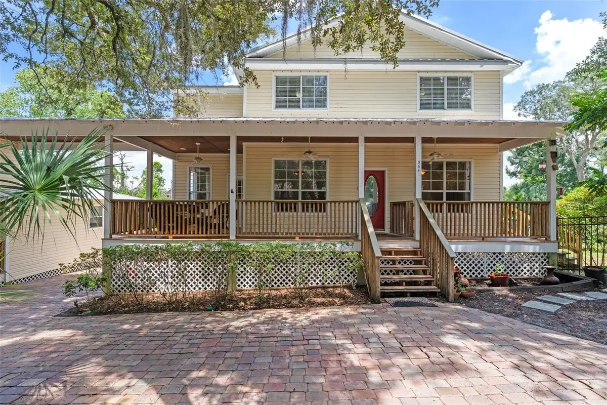 560 Fern Street, Oviedo, FL 32765 - Image #1