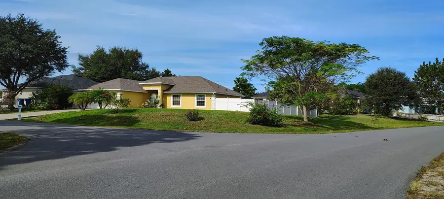 1199 Moon Street Se, Palm Bay, FL 32909 - Image #2