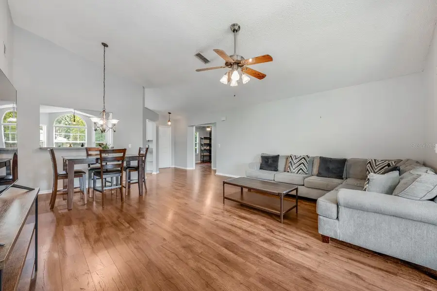 3009 E Beaumont Lane, Eustis, FL 32726 - Image #2