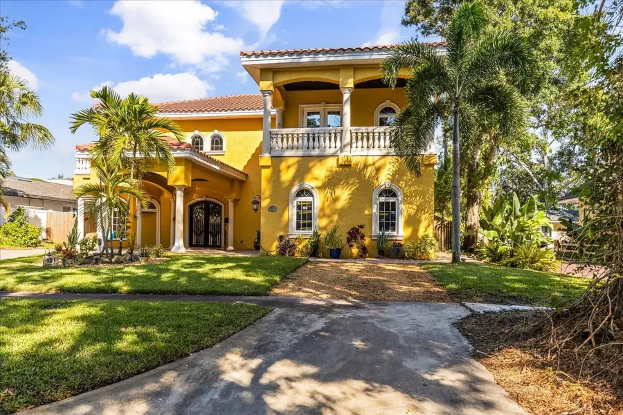911 Jungle Avenue N, Saint Petersburg, FL 33710 - Image #3