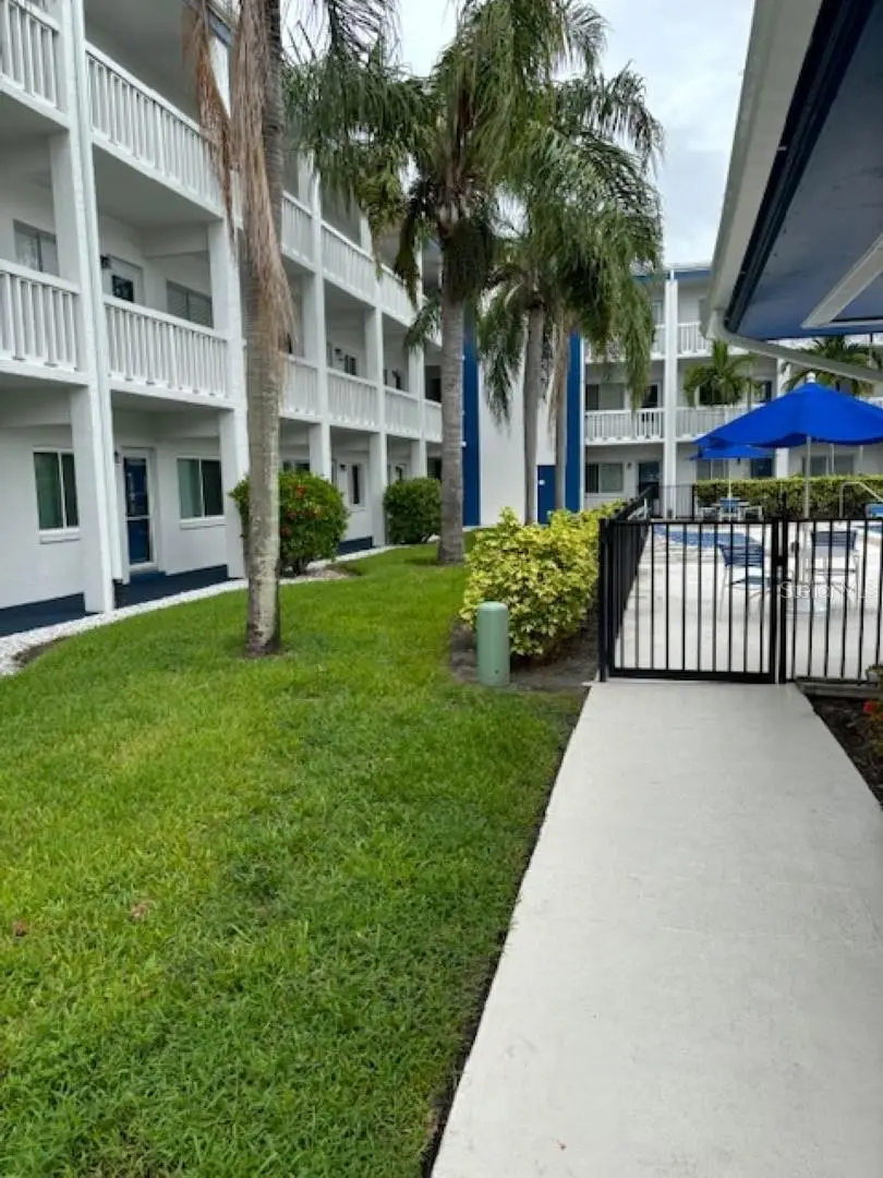 350 79th Avenue N #122, Saint Petersburg, FL 33702 - Image #3