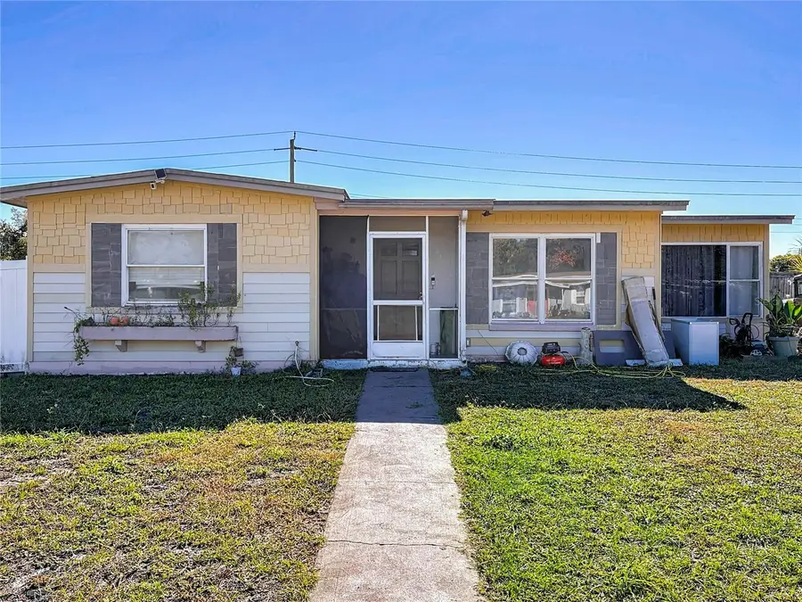 2271 E Dana Drive, Deltona, FL 32738 - Image #2