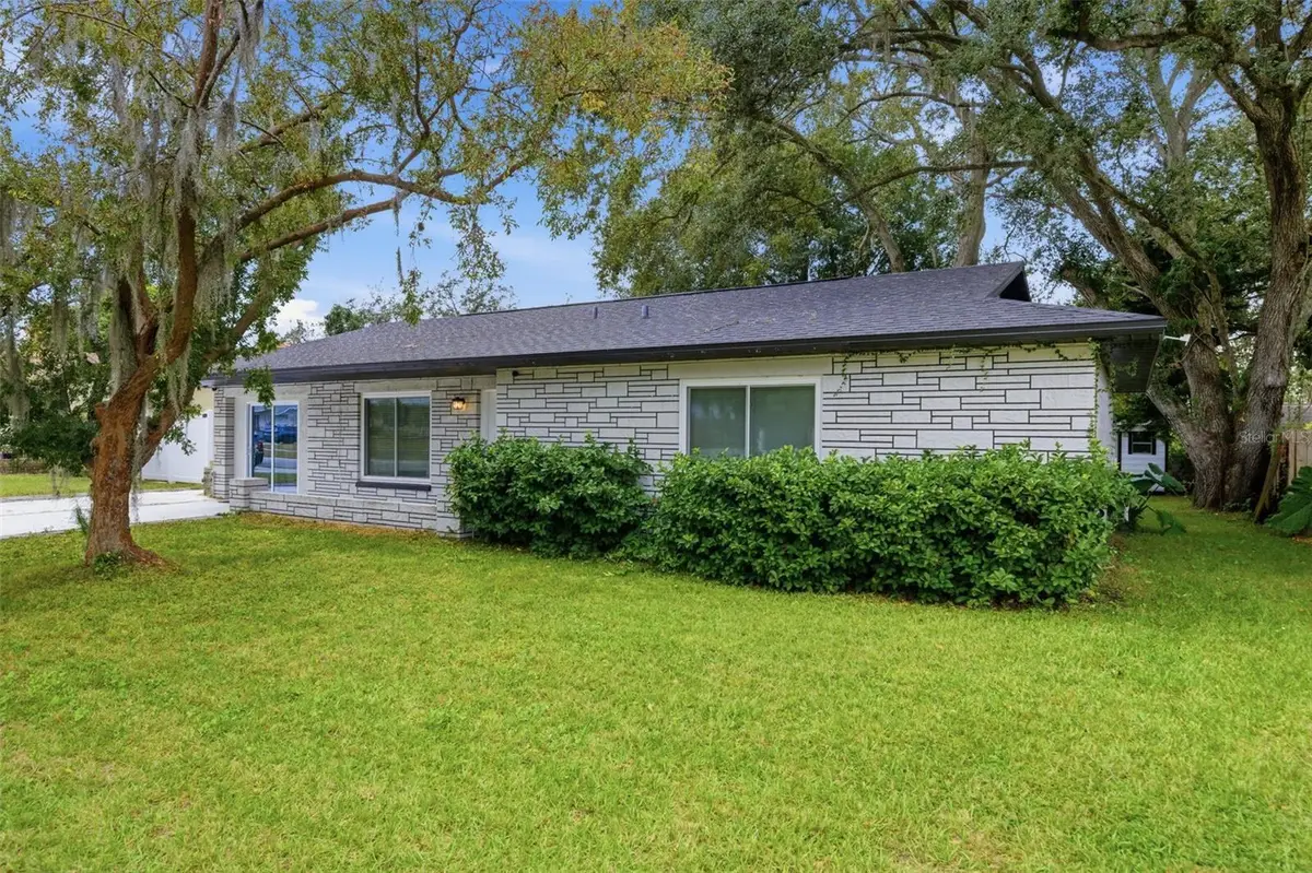 1113 Oakhill Street, Seffner, FL 33584 - Image #1