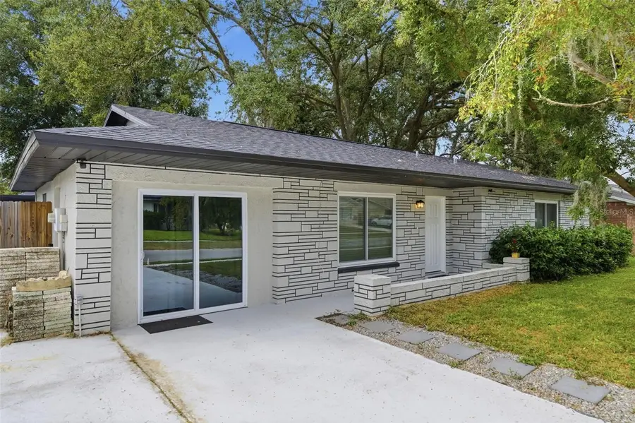 1113 Oakhill Street, Seffner, FL 33584 - Image #2