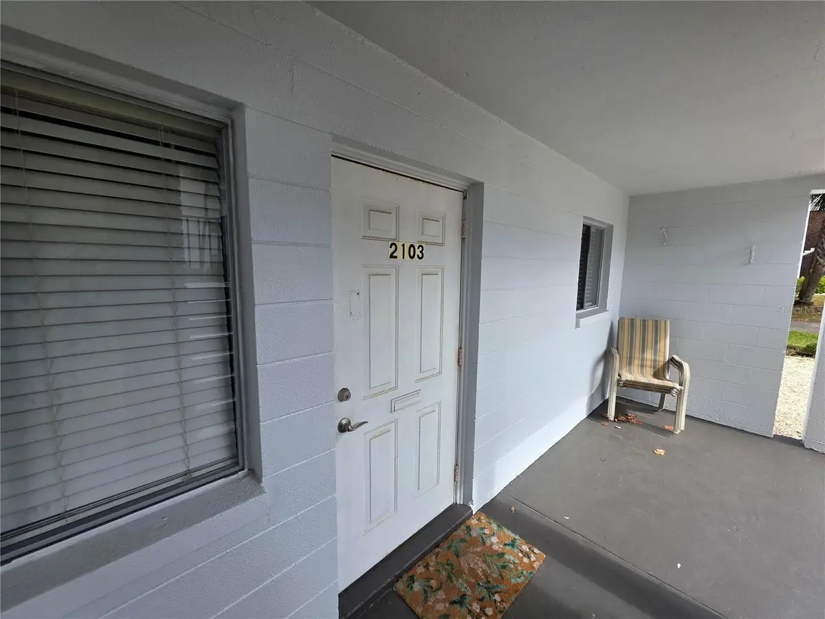 2103 Canal Drive #B7, Bradenton, FL 34207 - Image #1