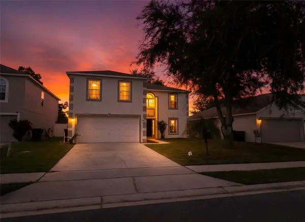 329 Blake Avenue, DAVENPORT, FL 33897