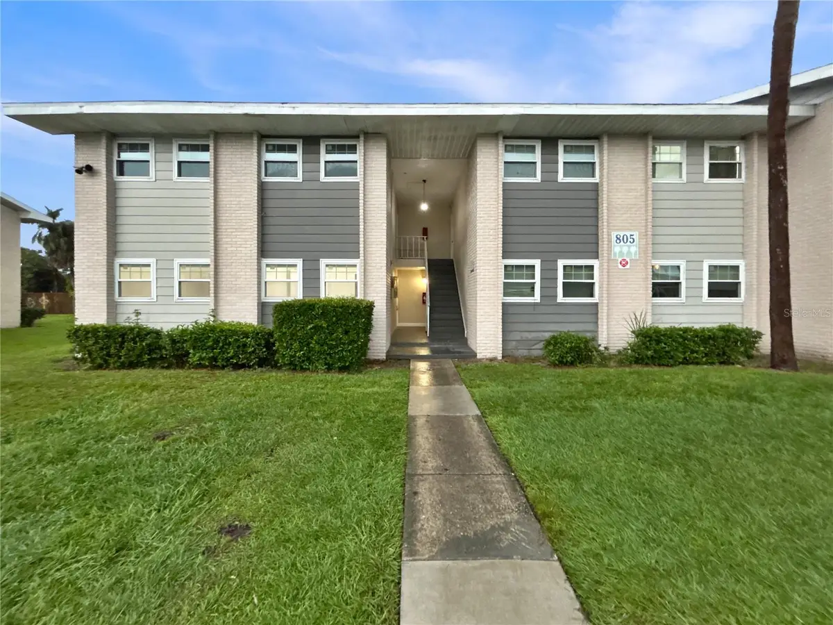 805 Sky Lake Circle #A, Orlando, FL 32809 - Image #1