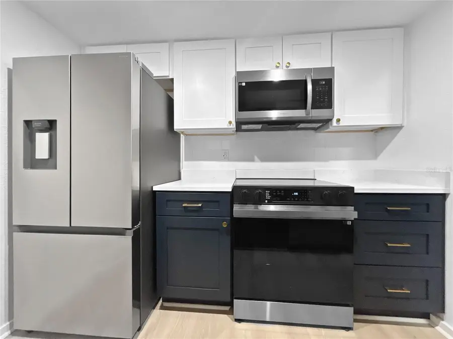 805 Sky Lake Circle #A, Orlando, FL 32809 - Image #2