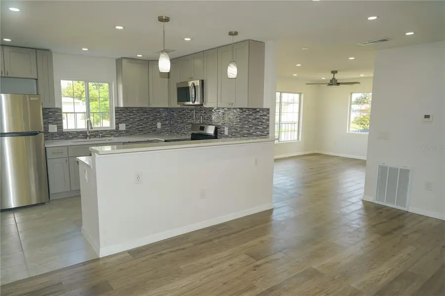 4840 Judy Ann Ct, Orlando, FL 32808 - Image #2