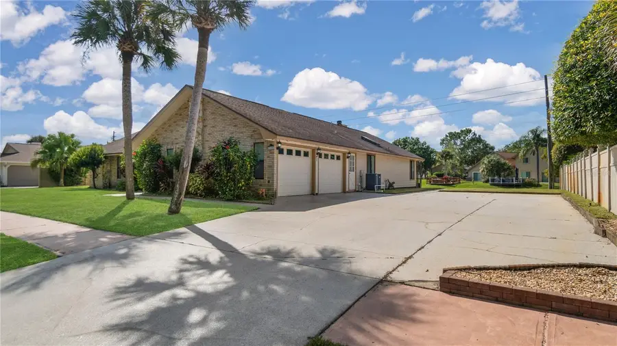 965 Pelican Bay Drive, Daytona Beach, FL 32119 - Image #3