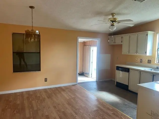 1722 Myrtle Beach Drive, The Villages, FL 32159 - Image #3