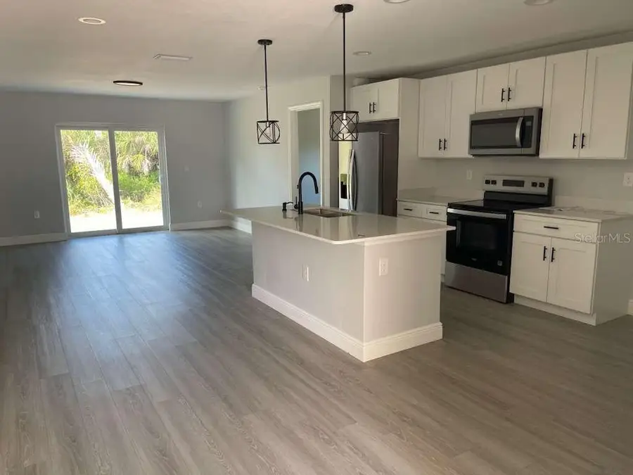 17512 Poston Avenue, Port Charlotte, FL 33948 - Image #3