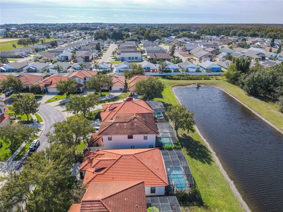 16704 Lazy Breeze Loop, Clermont, FL 34714 - Image #2