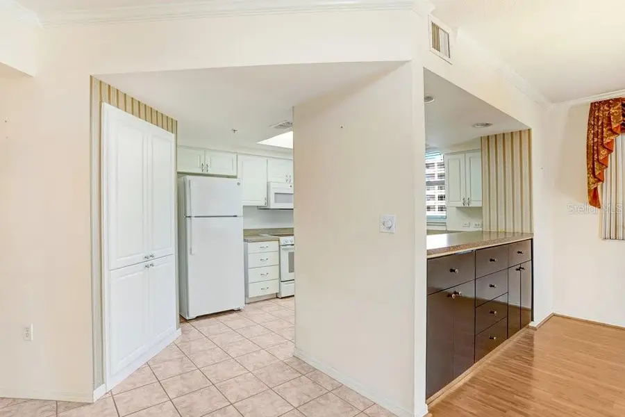 6475 Shoreline Drive #5101, Saint Petersburg, FL 33708 - Image #3