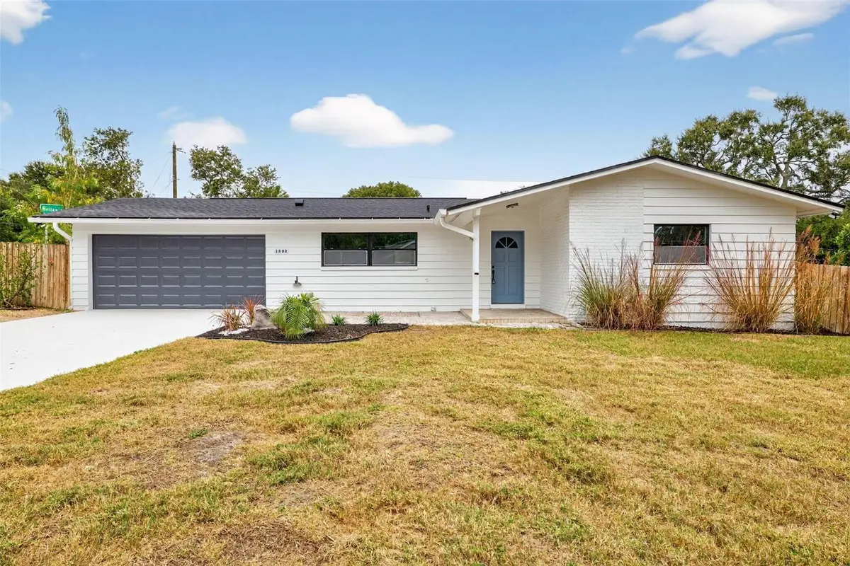 1802 Oak Park Drive S, Clearwater, FL 33764 - Image #1