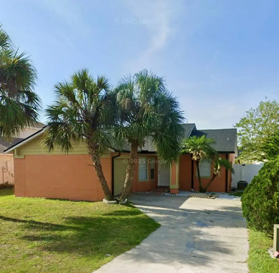 252 Hidden Springs Circle, Kissimmee, FL 34743 - Image #2