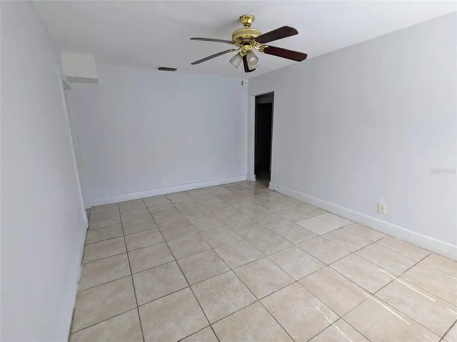 1425 11th Avenue S, Saint Petersburg, FL 33705 - Image #2