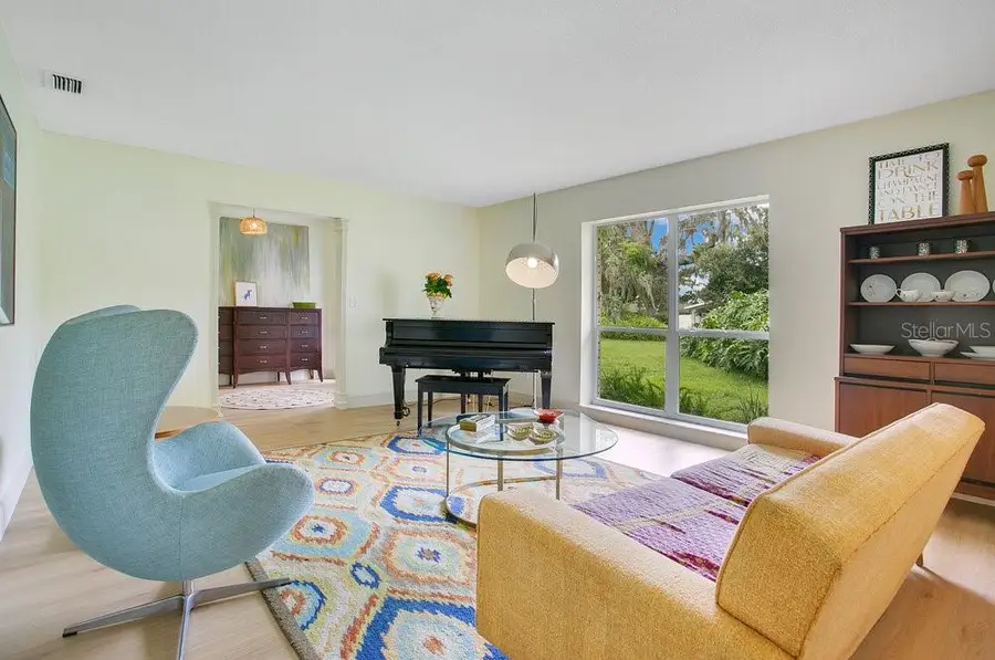 5867 Cove Drive, Belle Isle, FL 32812 - Image #2