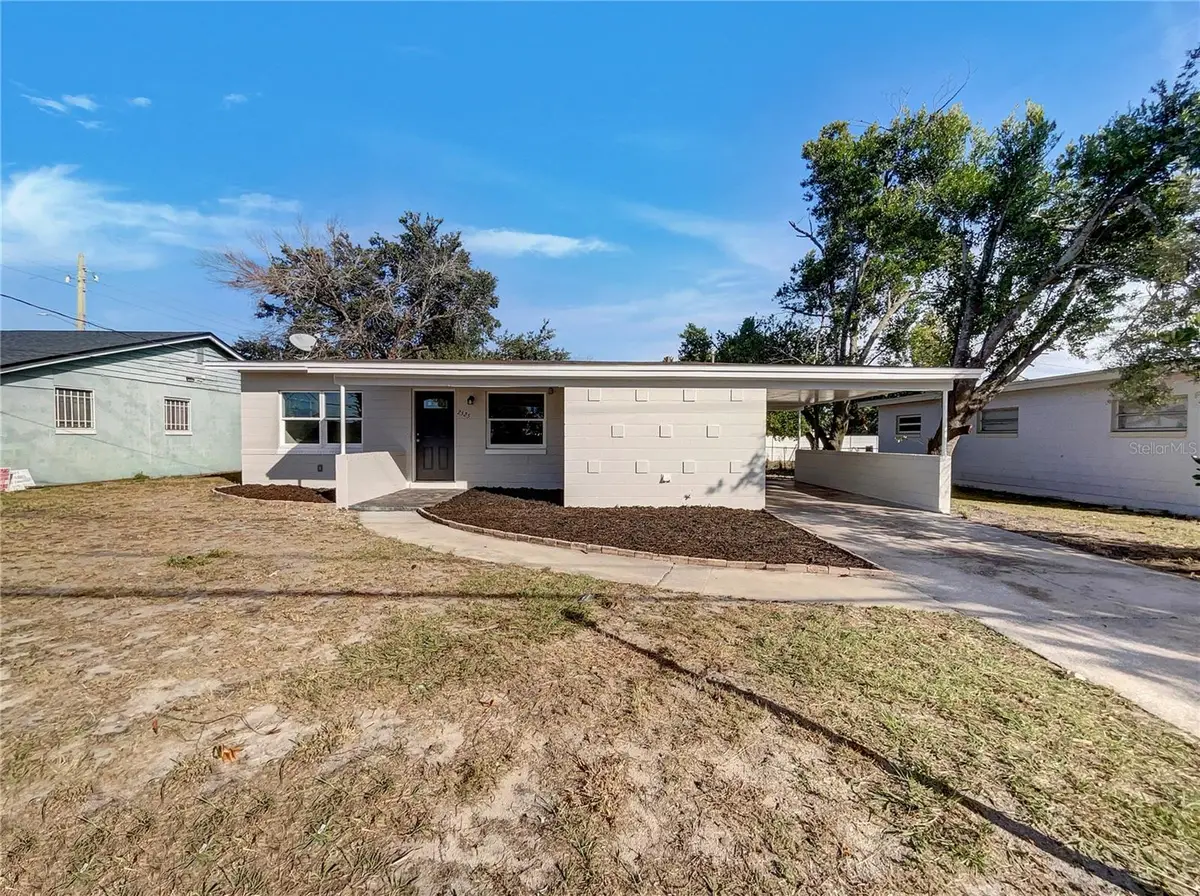 2525 Kingsland Avenue, Orlando, FL 32808 - Image #1