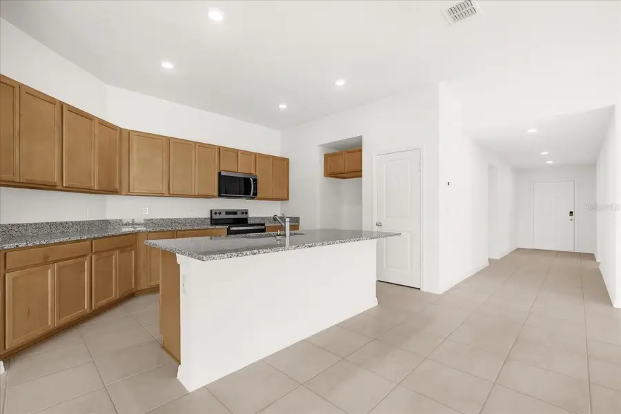 3421 Narrows Drive, Lakeland, FL 33810 - Image #2