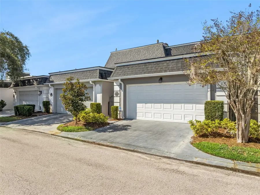 904 Hillary Court #17, Orlando, FL 32804 - Image #3