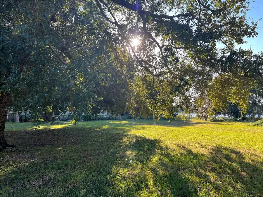 7528 Meadowglen Drive, Orlando, FL 32810 - Image #2