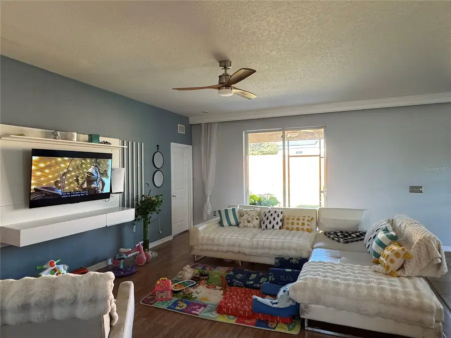 132 Highland Meadows Avenue, Davenport, FL 33837 - Image #3