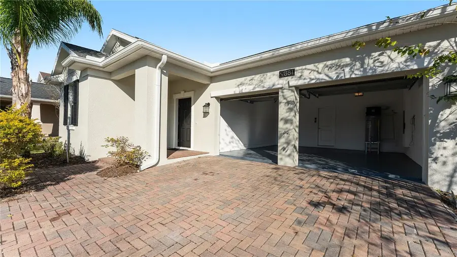 9881 Magnolia Woods Boulevard, Orlando, FL 32832 - Image #2