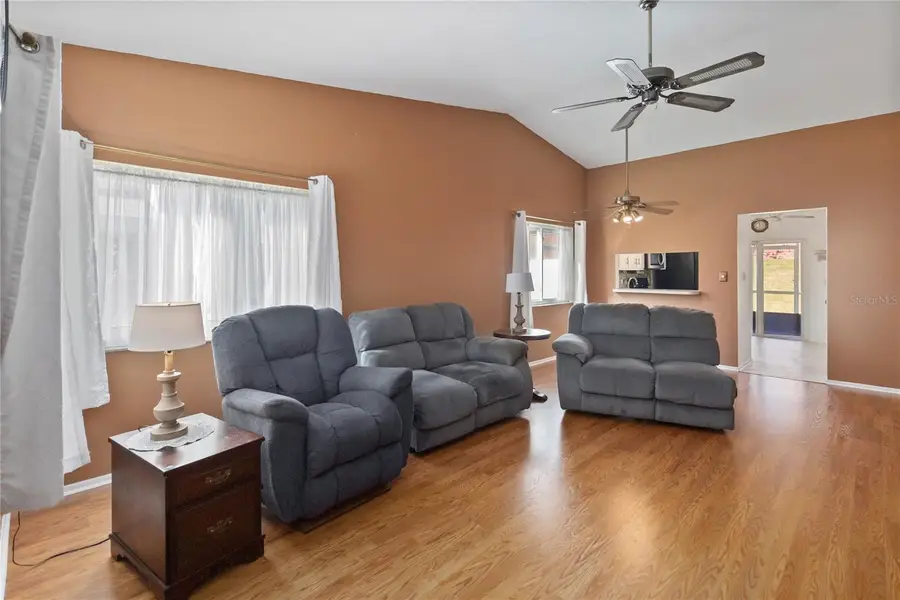 7209 Harbor Heights Circle, Orlando, FL 32835 - Image #2