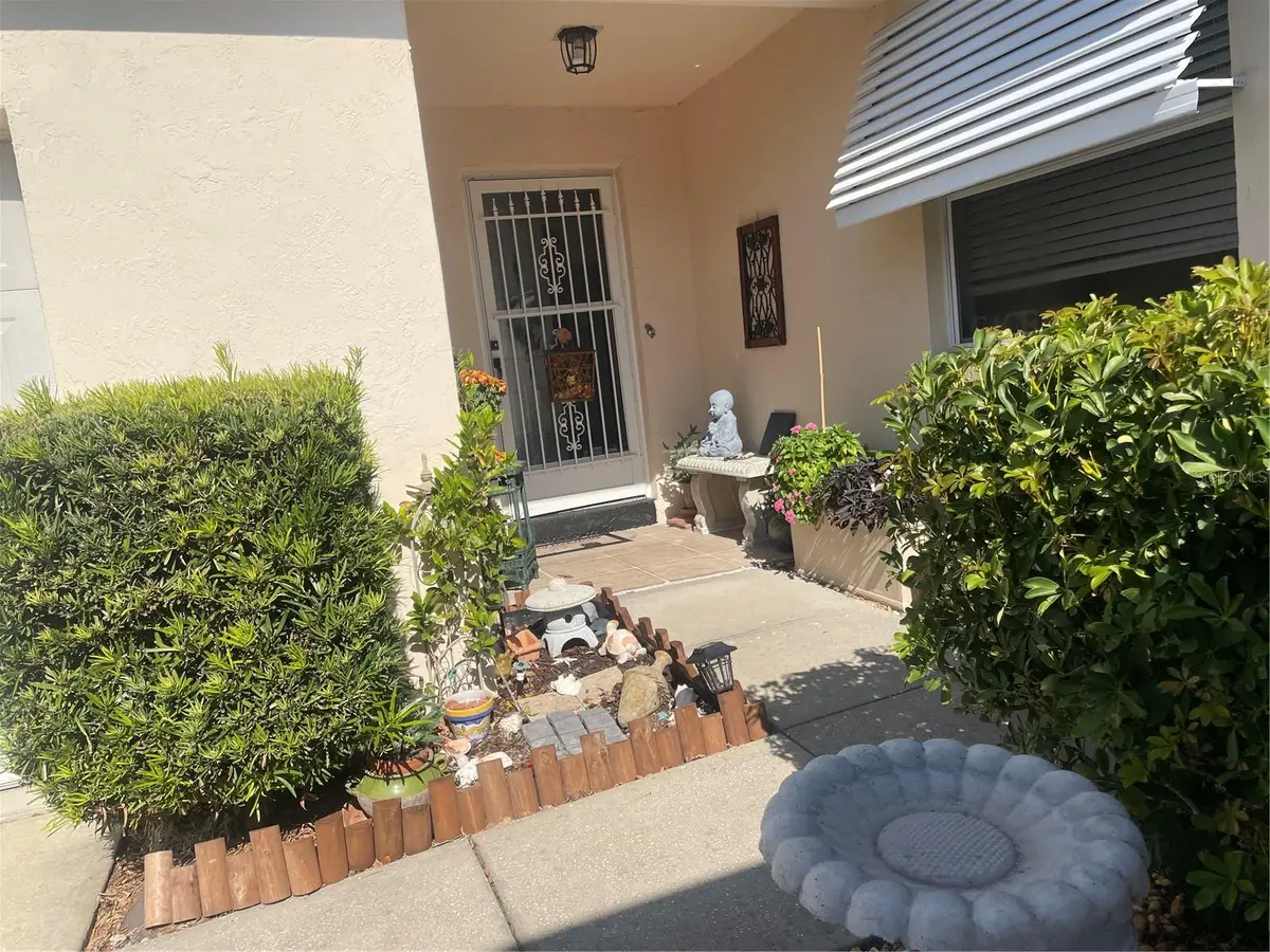 1025 Avalon Avenue, Lady Lake, FL 32159 - Image #1