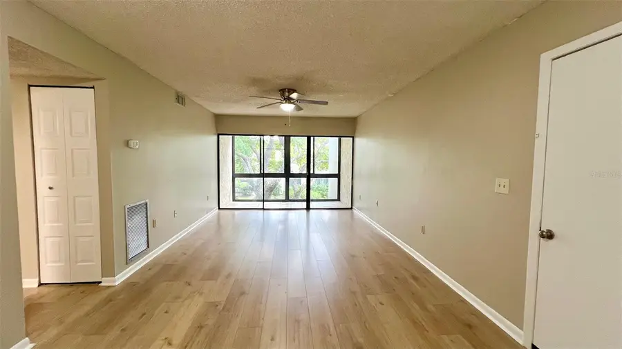 3250 S Semoran Boulevard #24, Orlando, FL 32822 - Image #3