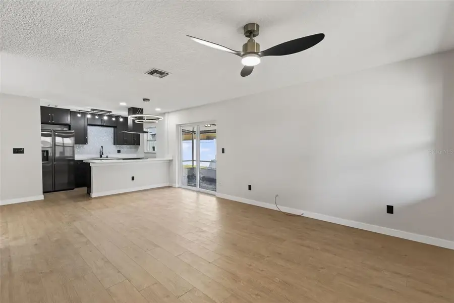 508 Hibiscus Way, Orlando, FL 32807 - Image #3