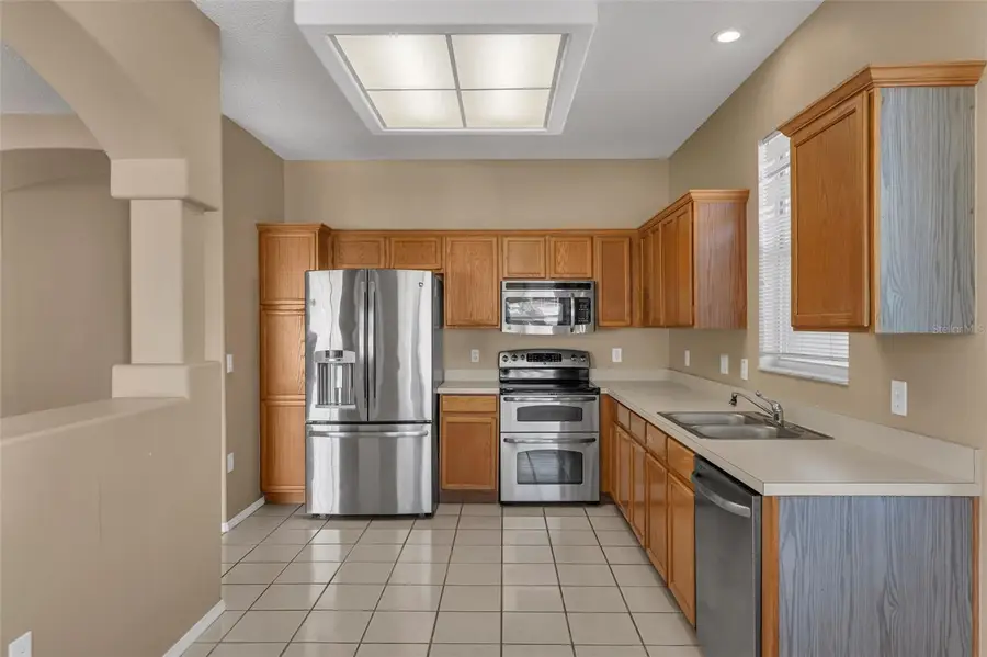 2142 Bridgeview Circle, Orlando, FL 32824 - Image #3