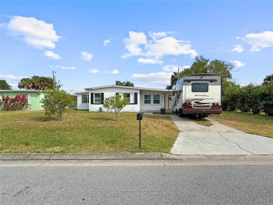 404 Dunn Drive Ne, Port Charlotte, FL 33952 - Image #2