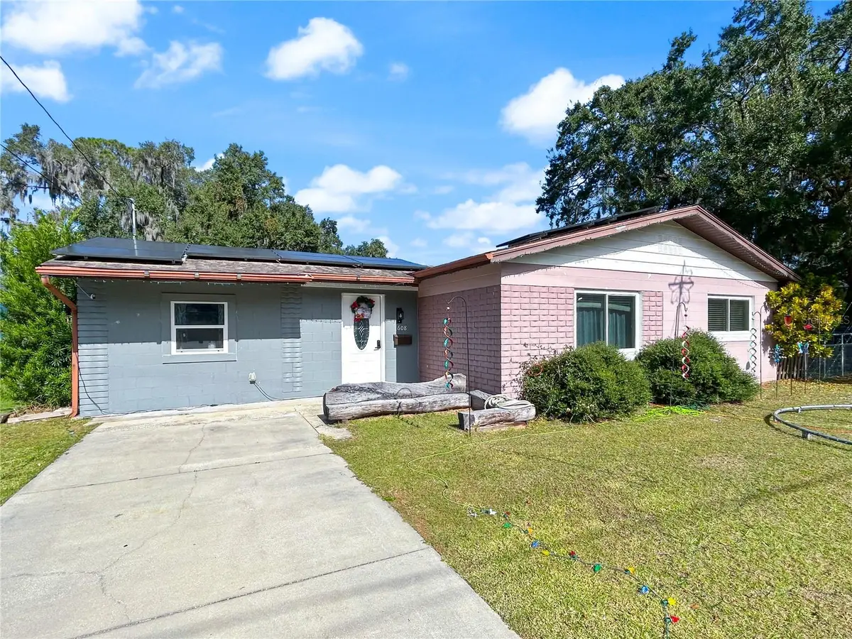 608 W Nelson Street, Tavares, FL 32778 - Image #1