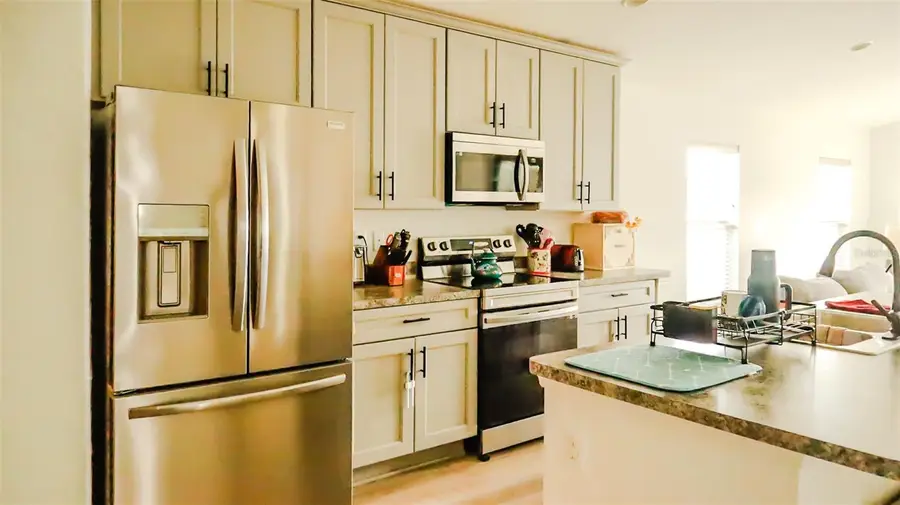 1317 Kestrel Court, Avon Park, FL 33825 - Image #2