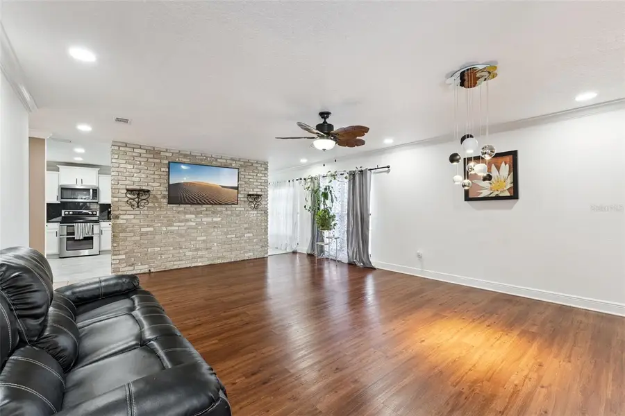 831 Nana Avenue, Orlando, FL 32809 - Image #3