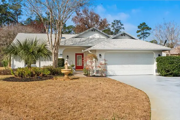 8 Edgemont Place, PALM COAST, FL 32164