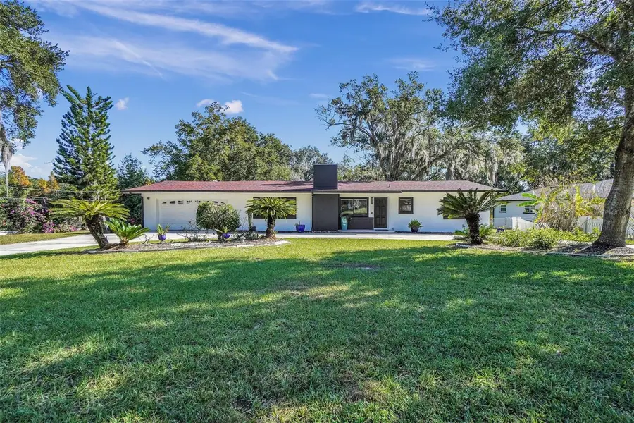 733 Overlook Drive, Apopka, FL 32703 - Image #2