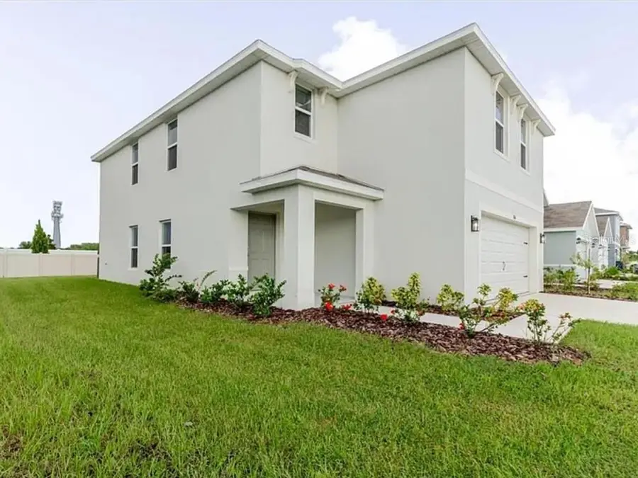 5846 Silver Moonlight Drive, Palmetto, FL 34221 - Image #2