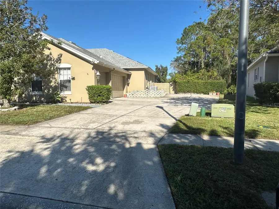 908 Spring Island Way, Orlando, FL 32828 - Image #2