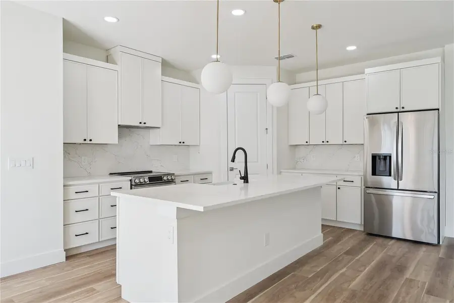 9268 Eagles Perch Place, Orlando, FL 32825 - Image #2