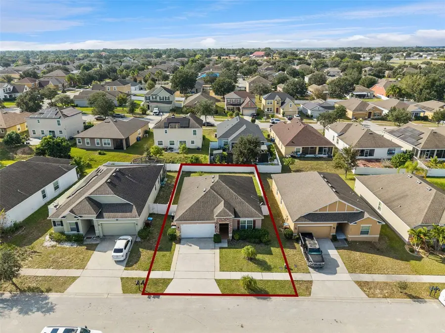 1038 Suffragette Circle, Haines City, FL 33844 - Image #2