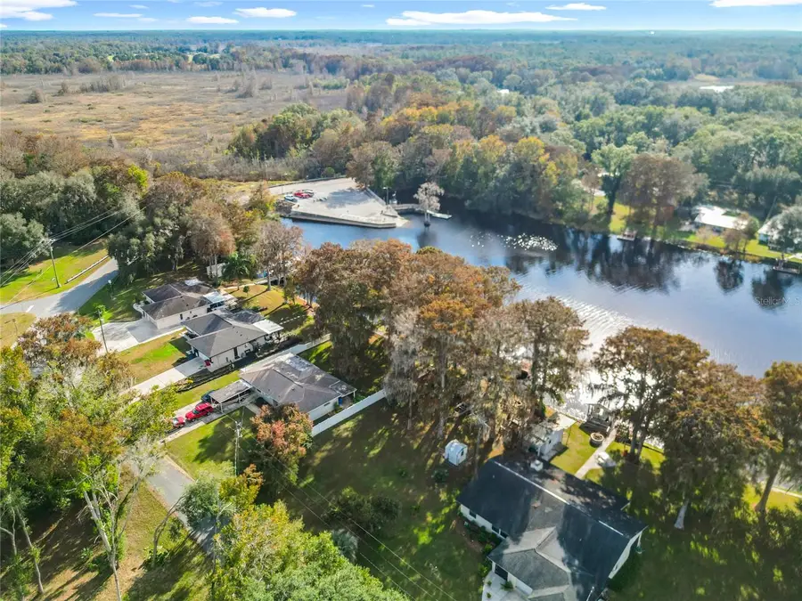 7686 S Crescent Loop, Floral City, FL 34436 - Image #2