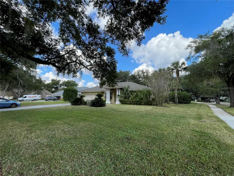 4706 Kinross Court, Valrico, FL 33596 - Image #3