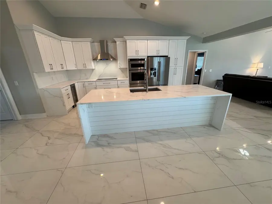 11850 7th Street E, Treasure Island, FL 33706 - Image #2